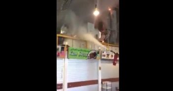 CHANGI FAMOUS NASI LEMAK STALL ON FIRE ON VIDEO