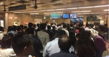 SIGNALLING SYSTEM FAULT CAUSING DELAYS ON THE DOWNTOWN LINE ON 1 MARCH 2018! SIGNALLING SYSTEM FAULT CAUSING DELAYS ON THE DOWNTOWN LINE ON 1 MARCH 2018!