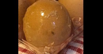 WOMAN BOUGHT EGGS FROM NTUC WITH “EXTRA PROTEIN” 4125151